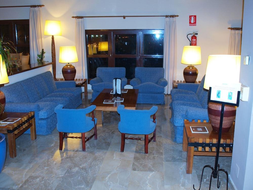 Parador De Melilla Ngoại thất bức ảnh
