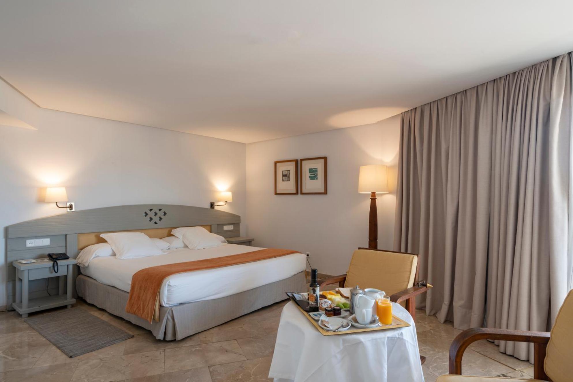 Parador De Melilla Ngoại thất bức ảnh